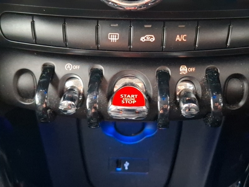 Used MINI Hatch 2019 for sale - 76721482: Photo 18