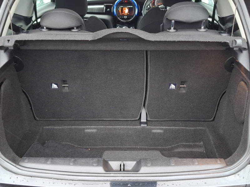 Used MINI Hatch 2019 for sale - 76721482: Photo 8