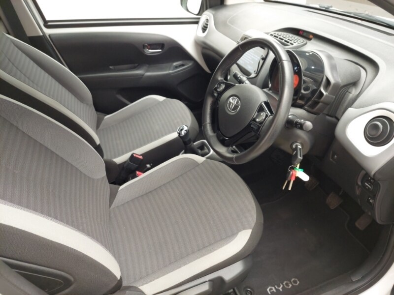 Used Toyota AYGO 2020 for sale - 77284431: Photo 13