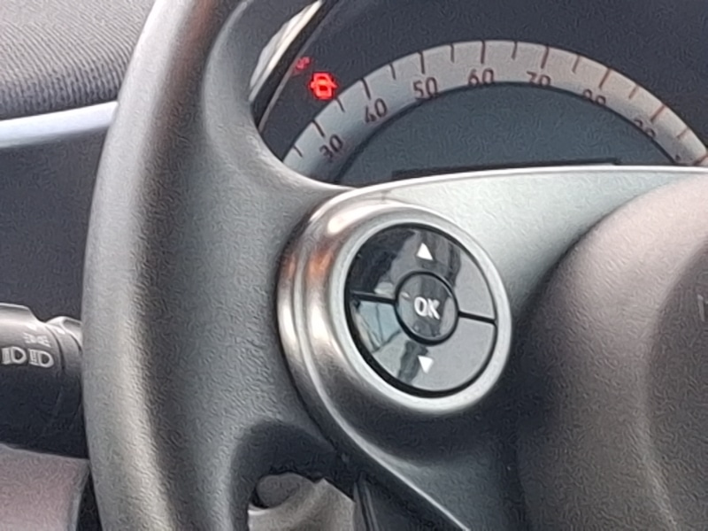 Used smart fortwo 2015 for sale - 76763595: Photo 10