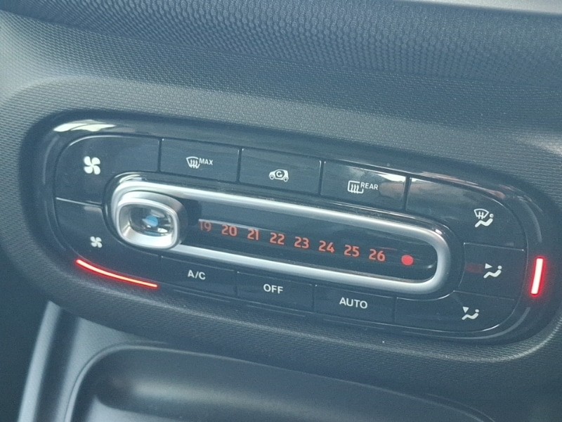 Used smart fortwo 2015 for sale - 76763595: Photo 19