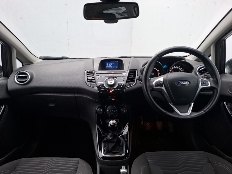 Used Ford Fiesta 2015 for sale - 76651771: Photo 2
