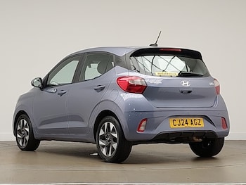 Used Hyundai i10 2024 for sale - 76289314: Photo 3
