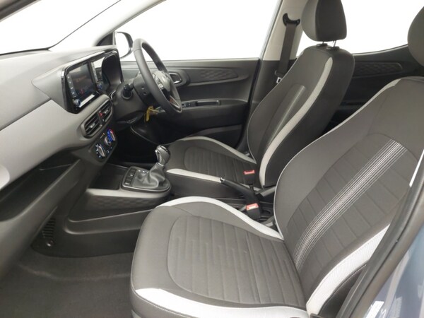 Used Hyundai i10 2024 for sale - 76289314: Photo 5