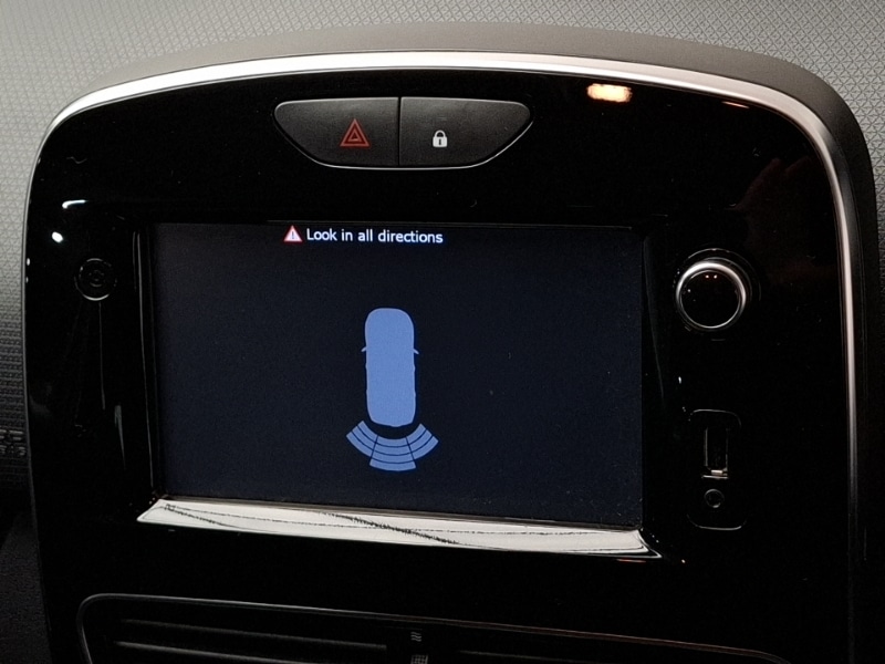 Used Renault Clio 2018 for sale - 77149967: Photo 11