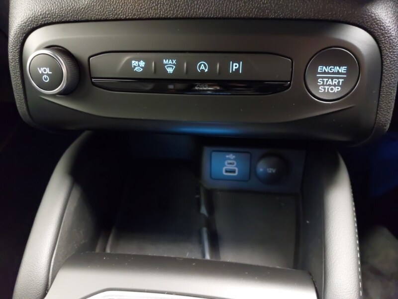 Used Ford Focus 2023 for sale - 77078135: Photo 18