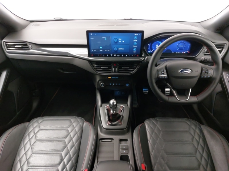 Used Ford Focus 2023 for sale - 77078135: Photo 2