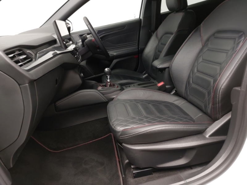 Used Ford Focus 2023 for sale - 77078135: Photo 5