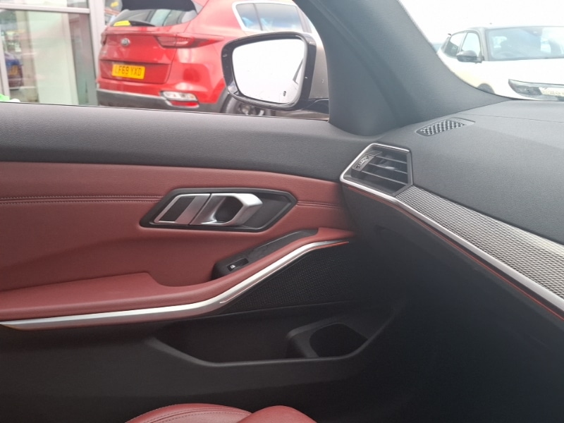 Used BMW 3 Series 2022 for sale - 76533152: Photo 19