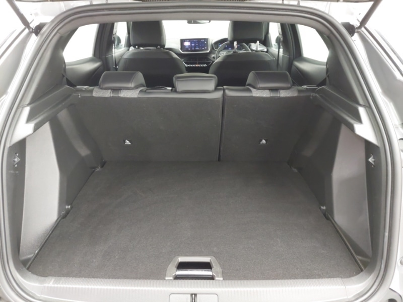 Used Peugeot 2008 2024 for sale - 77058818: Photo 8