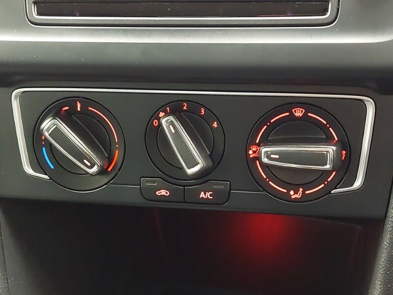 Used Volkswagen Polo 2017 for sale - 77987653: Photo 14