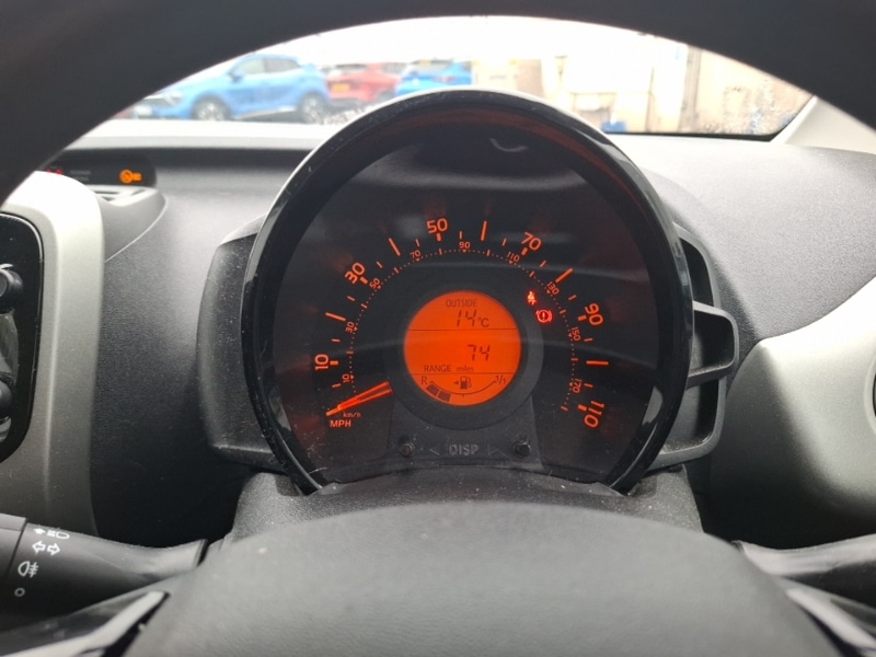 Used Peugeot 108 2016 for sale - 76183195: Photo 18