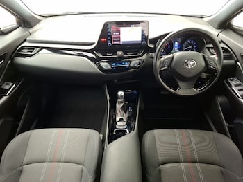 Used Toyota C-HR 2022 for sale - 76160869: Photo