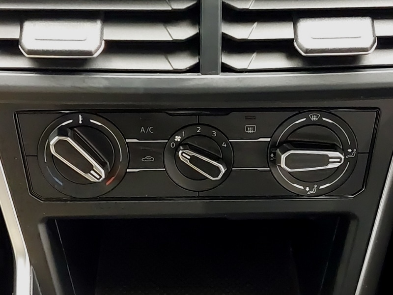 Used Volkswagen Polo 2023 for sale - 76816044: Photo 16