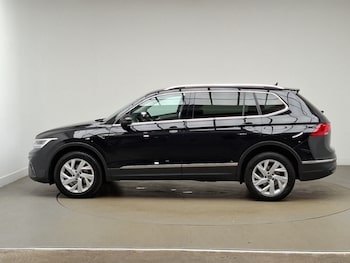 Used Volkswagen Tiguan Allspace 2024 for sale - 78230137: Photo