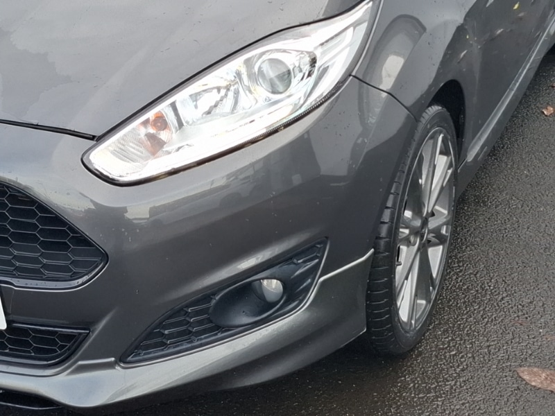 Used Ford Fiesta 2017 for sale - 76493546: Photo 13