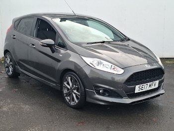 Used Ford Fiesta 2017 for sale - 76493546: Photo