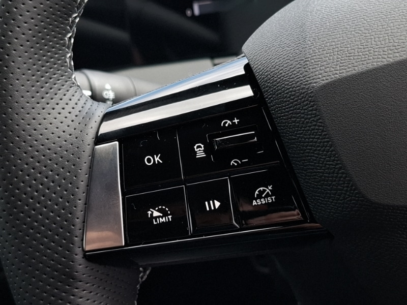 Used Vauxhall Astra 2025 for sale - 76897403: Photo 18