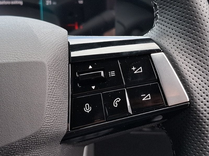 Used Vauxhall Astra 2025 for sale - 76897403: Photo 19