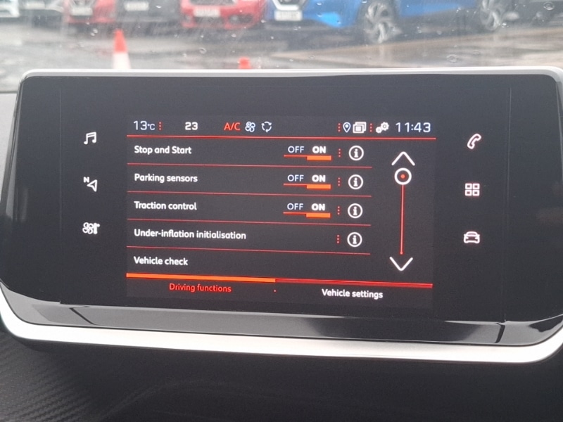 Used Peugeot 2008 2023 for sale - 76483828: Photo 13