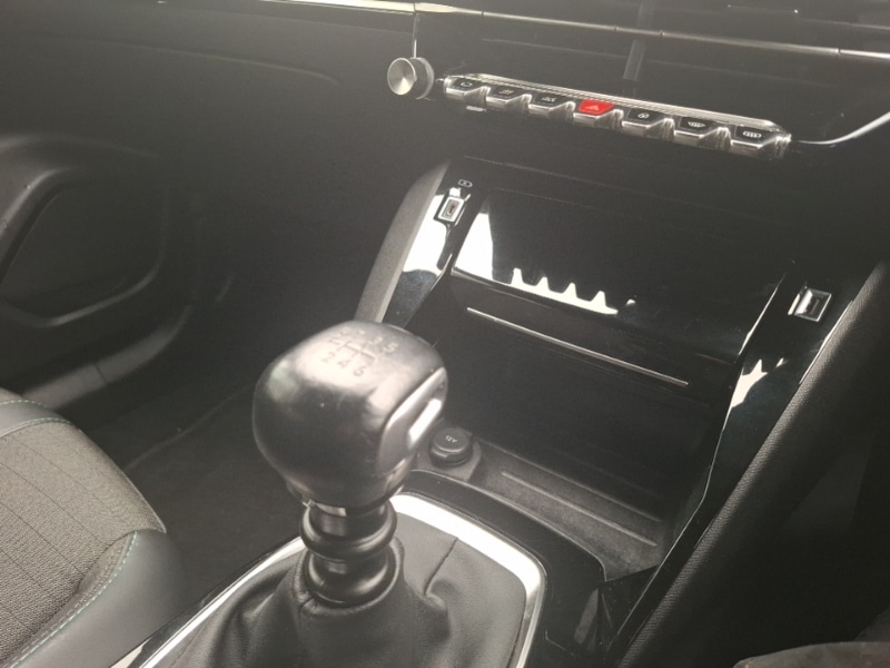 Used Peugeot 2008 2023 for sale - 76483828: Photo 17