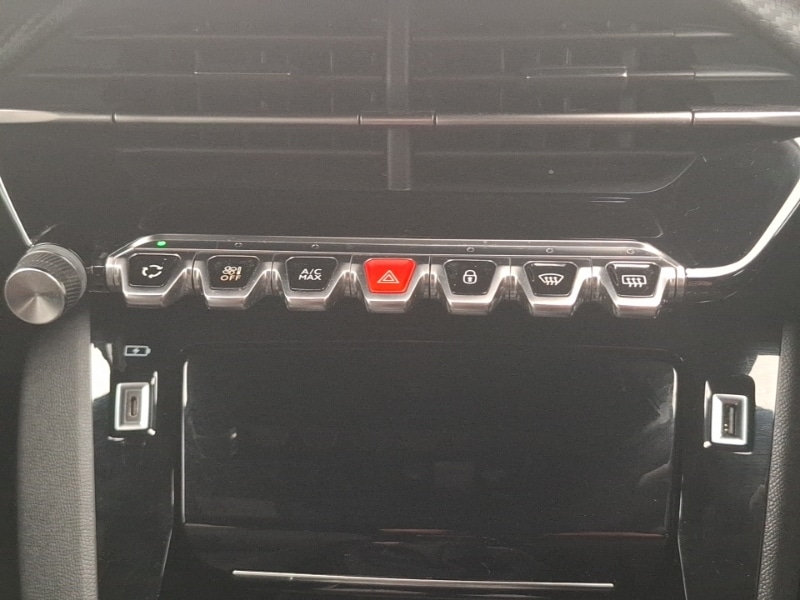 Used Peugeot 2008 2023 for sale - 76483828: Photo 18