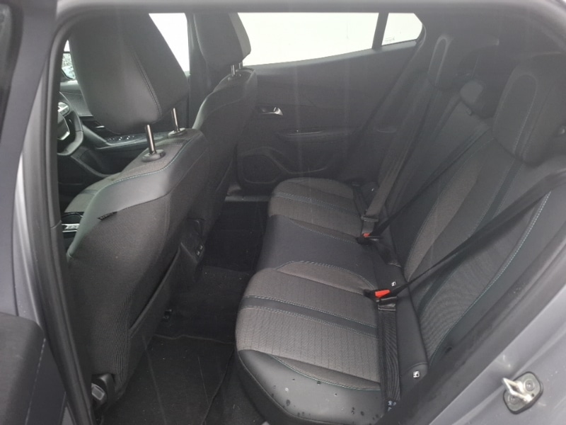 Used Peugeot 2008 2023 for sale - 76483828: Photo 6