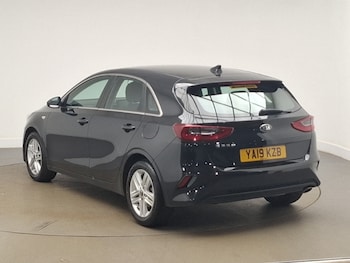 Used Kia Ceed 2019 for sale - 78853570: Photo