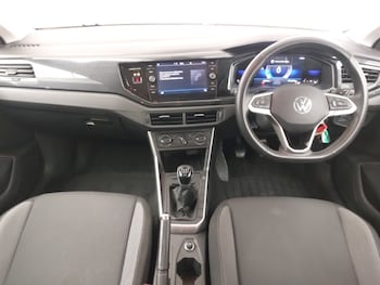 Used Volkswagen Polo 2024 for sale - 78827550: Photo