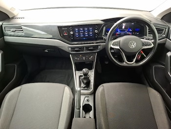 Used Volkswagen Polo 2024 for sale - 79343605: Photo