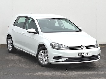 Volkswagen - Golf