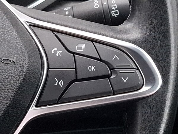 Used Renault Captur 2021 for sale - 76108038: Photo 11