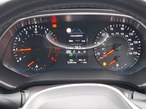 Used Renault Captur 2021 for sale - 76108038: Photo 16