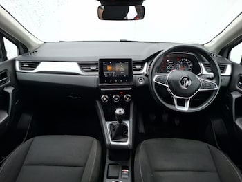 Used Renault Captur 2021 for sale - 76108038: Photo 2