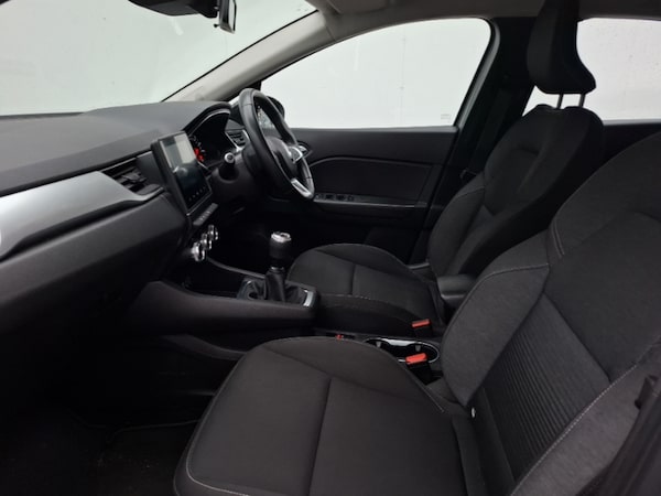 Used Renault Captur 2021 for sale - 76108038: Photo 5