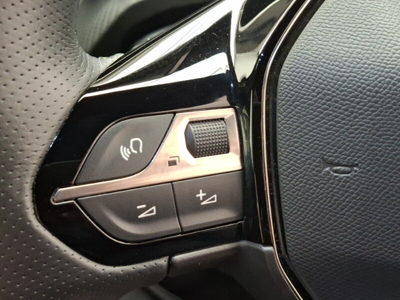 Used Peugeot 2008 2022 for sale - 77622986: Photo 17