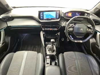 Used Peugeot 2008 2022 for sale - 77622986: Photo