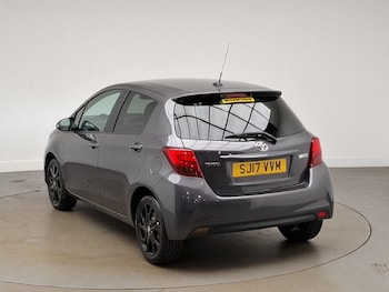 Used Toyota Yaris 2017 for sale - 75618226: Photo