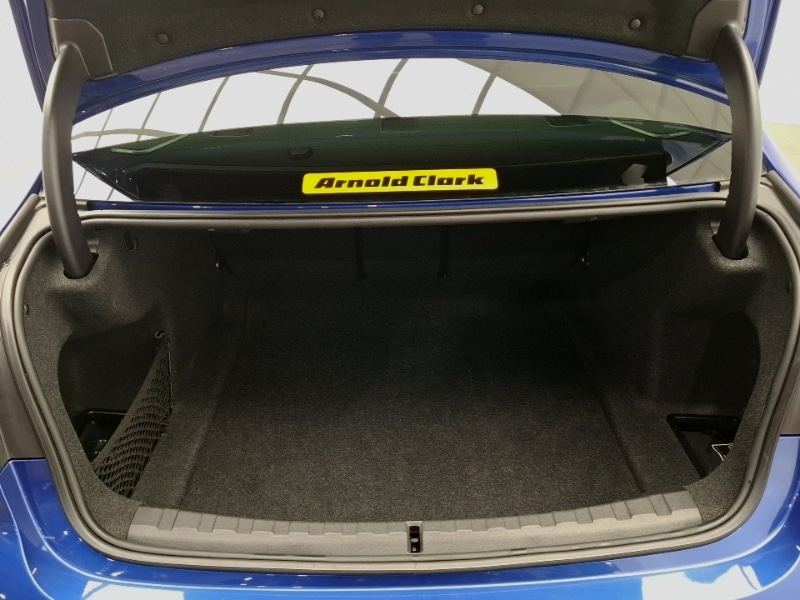 Used BMW 3 Series 2024 for sale - 77201761: Photo 8