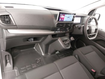 Used Vauxhall Vivaro 2024 for sale - 75235930: Photo