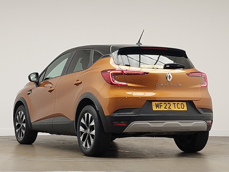 Used Renault Captur 2022 for sale - 76160835: Photo 3