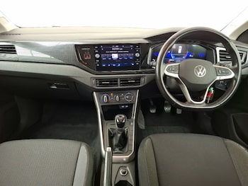 Used Volkswagen Polo 2024 for sale - 79273790: Photo