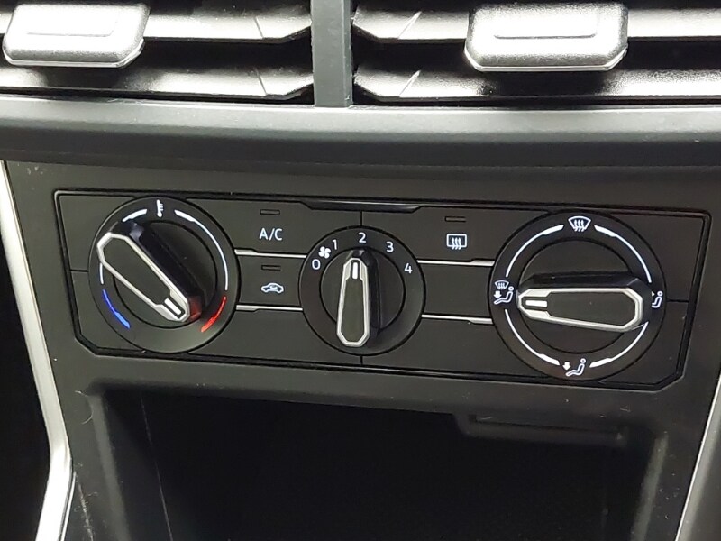 Used Volkswagen Polo 2023 for sale - 77337963: Photo 14