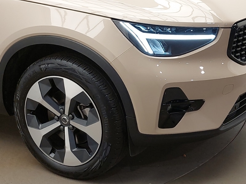 Used Volvo XC40 2024 for sale - 76321350: Photo 9