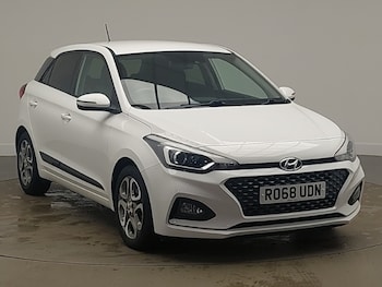Used Hyundai i20 2018 for sale - 77750657: Photo