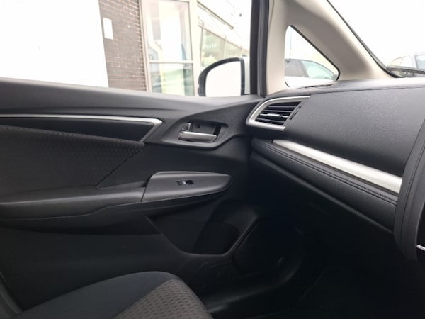 Used Honda Jazz 2019 for sale - 76321334: Photo 19