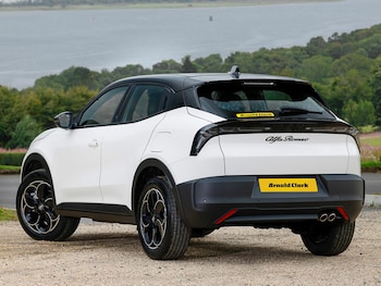 Used Alfa Romeo Junior 2025 for sale - 76583509: Photo