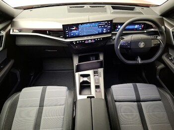 Used Vauxhall Grandland 2024 for sale - 77299666: Photo