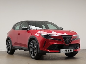 2025 - 1.2 Turbo Ibrida 5dr Auto