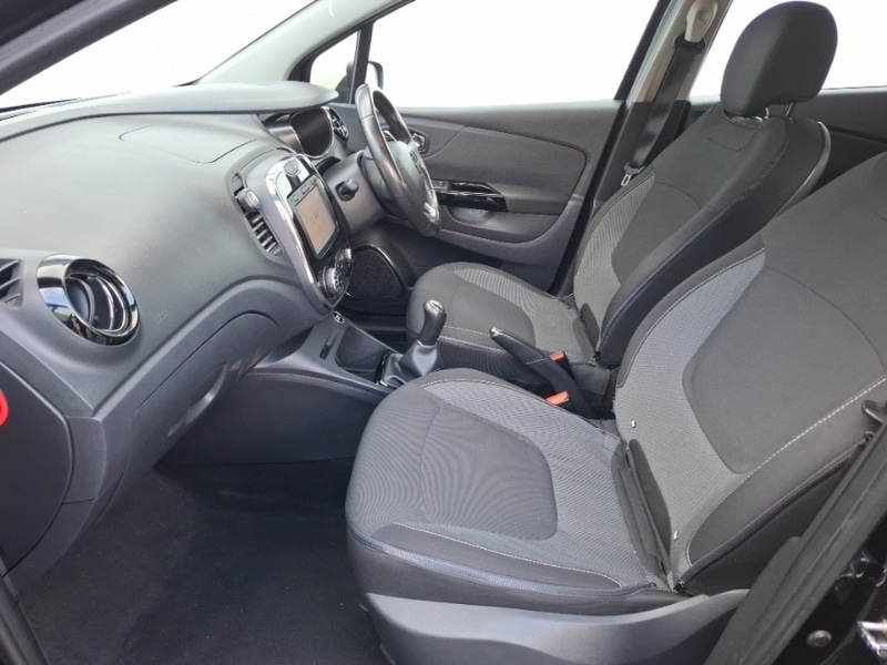 Used Renault Captur 2016 for sale - 76556412: Photo 5